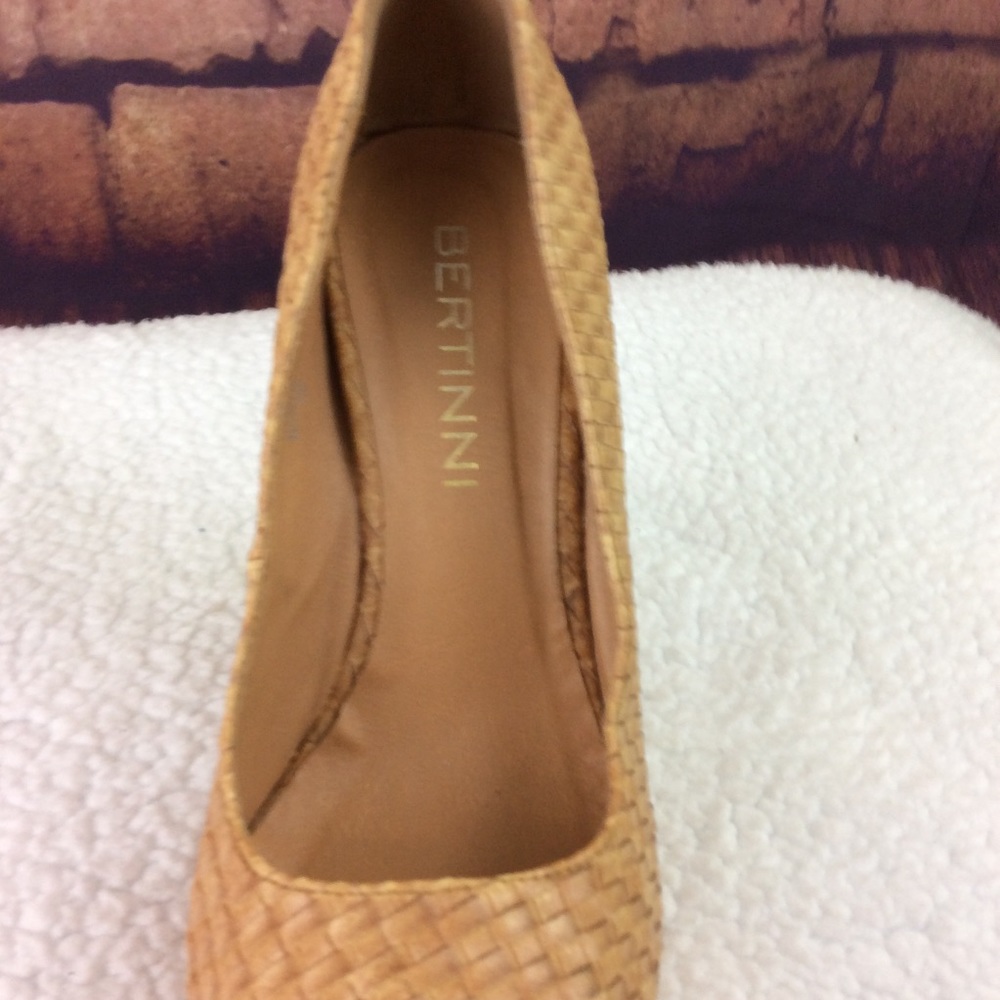 Bertinni Dunes Rattan Open Toe Wedge 6 - Picture 8 of 8